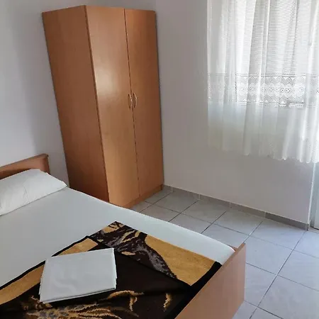 Danijela Apartamento Nin